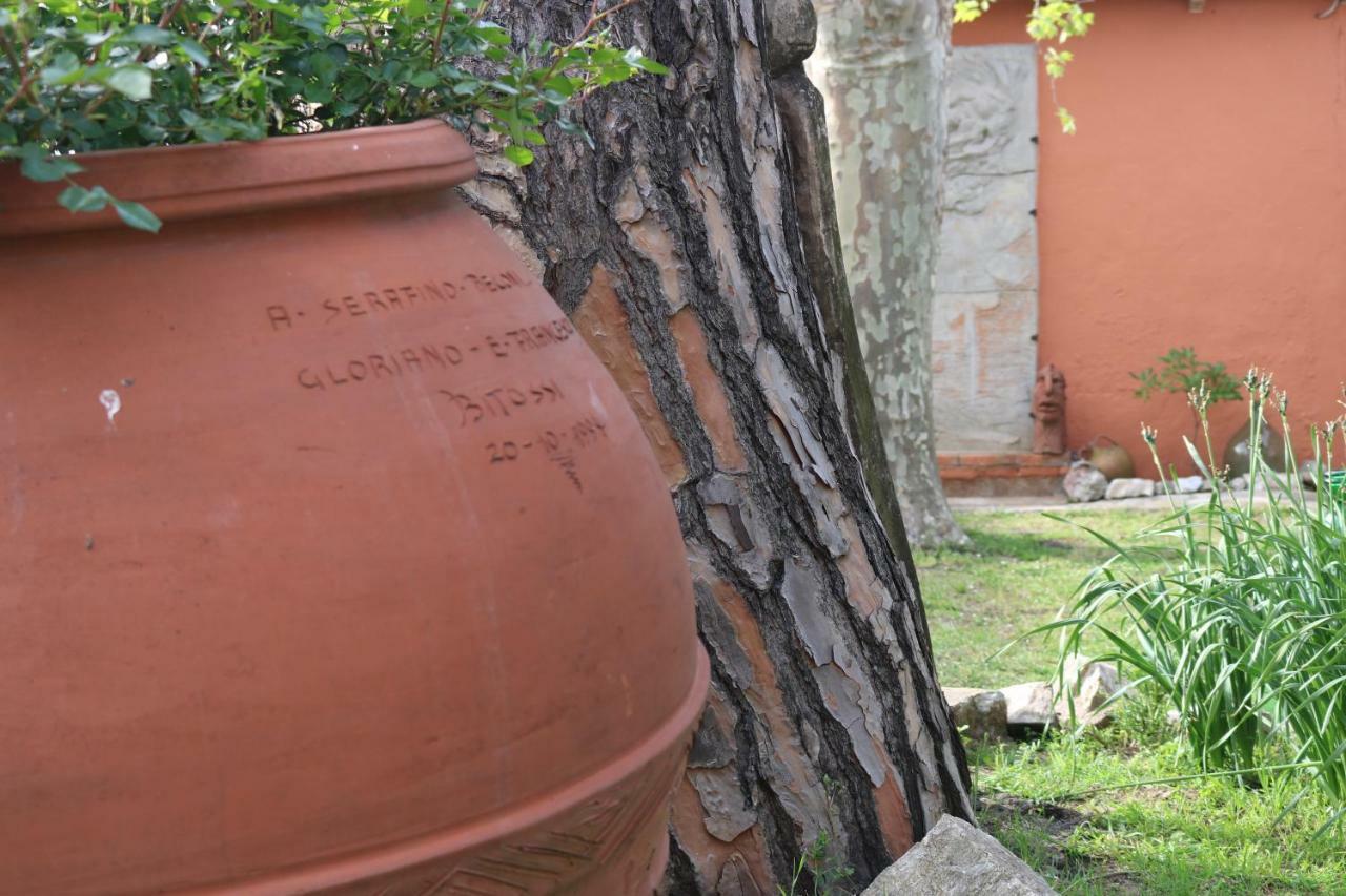 Lo Chalet Dell'Artista Torre del Lago Puccini Exterior photo